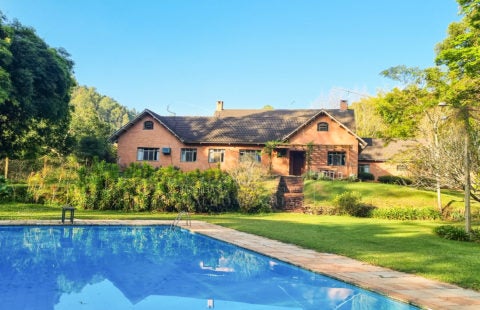 CH004 – Casa de campo de alto padrão à venda – Joanópolis – SP