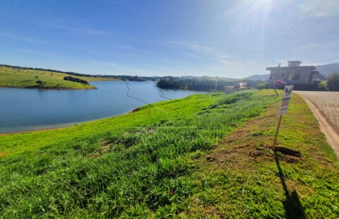 CR009 – Terreno em condomínio de alto padrão na Represa de Joanópolis – Residencial Santa Fé III – SP
