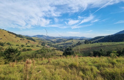 S008 – Maravilhoso sítio na Serra da Mantiqueira – Joanópolis – SP